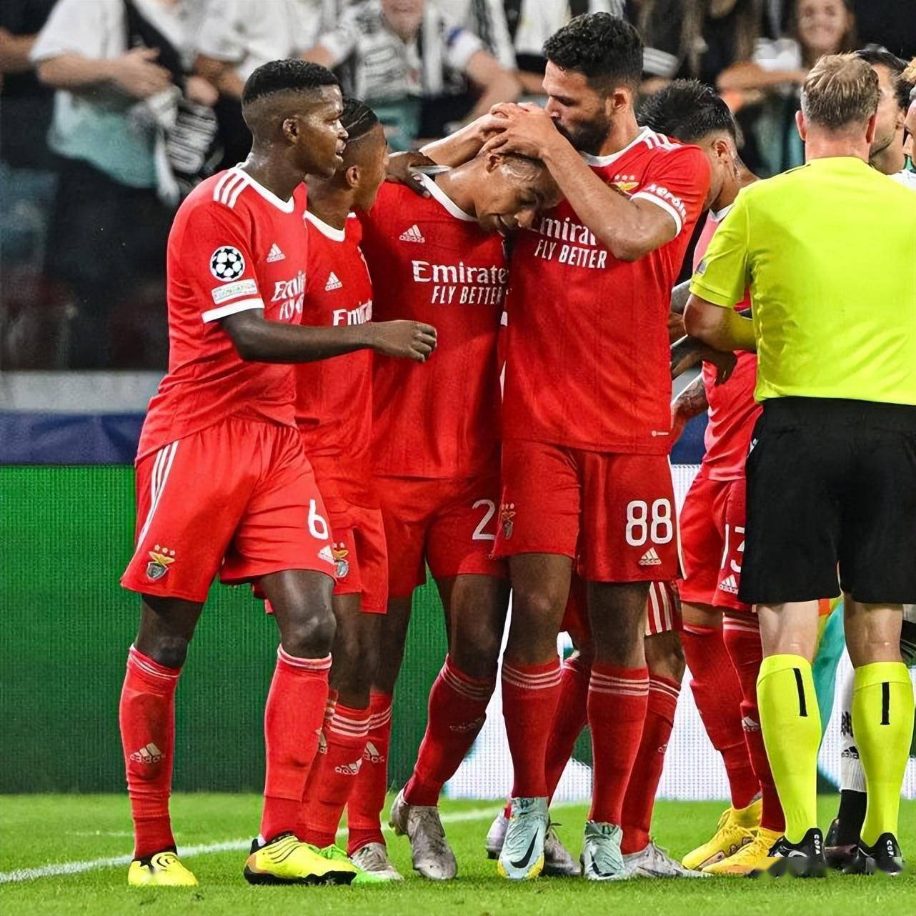 完美体育官网登录入口-加时末段体能课后，本菲卡完成体检备战CBA季后赛，目标明确，细节决定成败